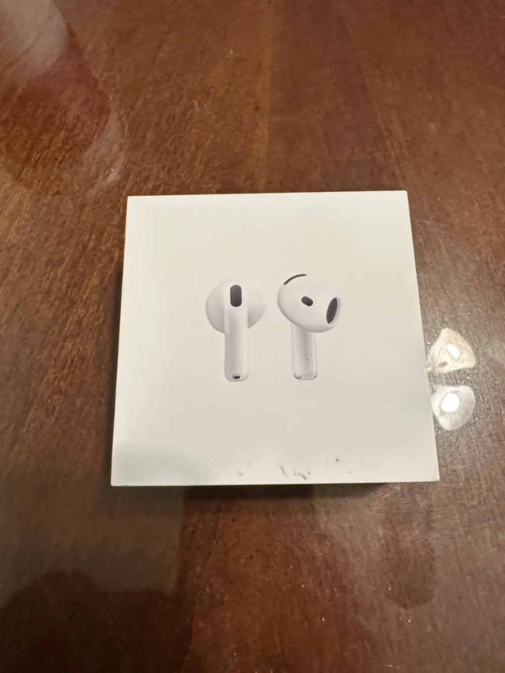 Apple AirPods 4 (no noise cancelling) like new